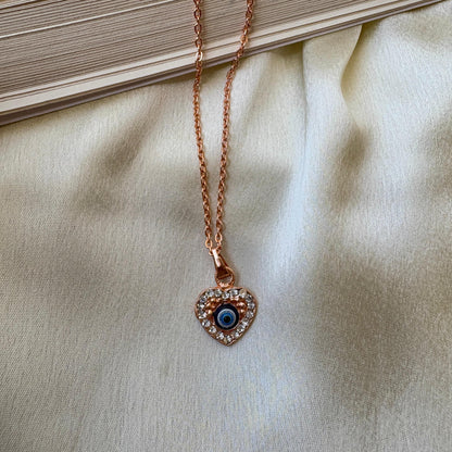 Fall in Love with Every Detail – Set of 8 unique fashion pendants + Extras