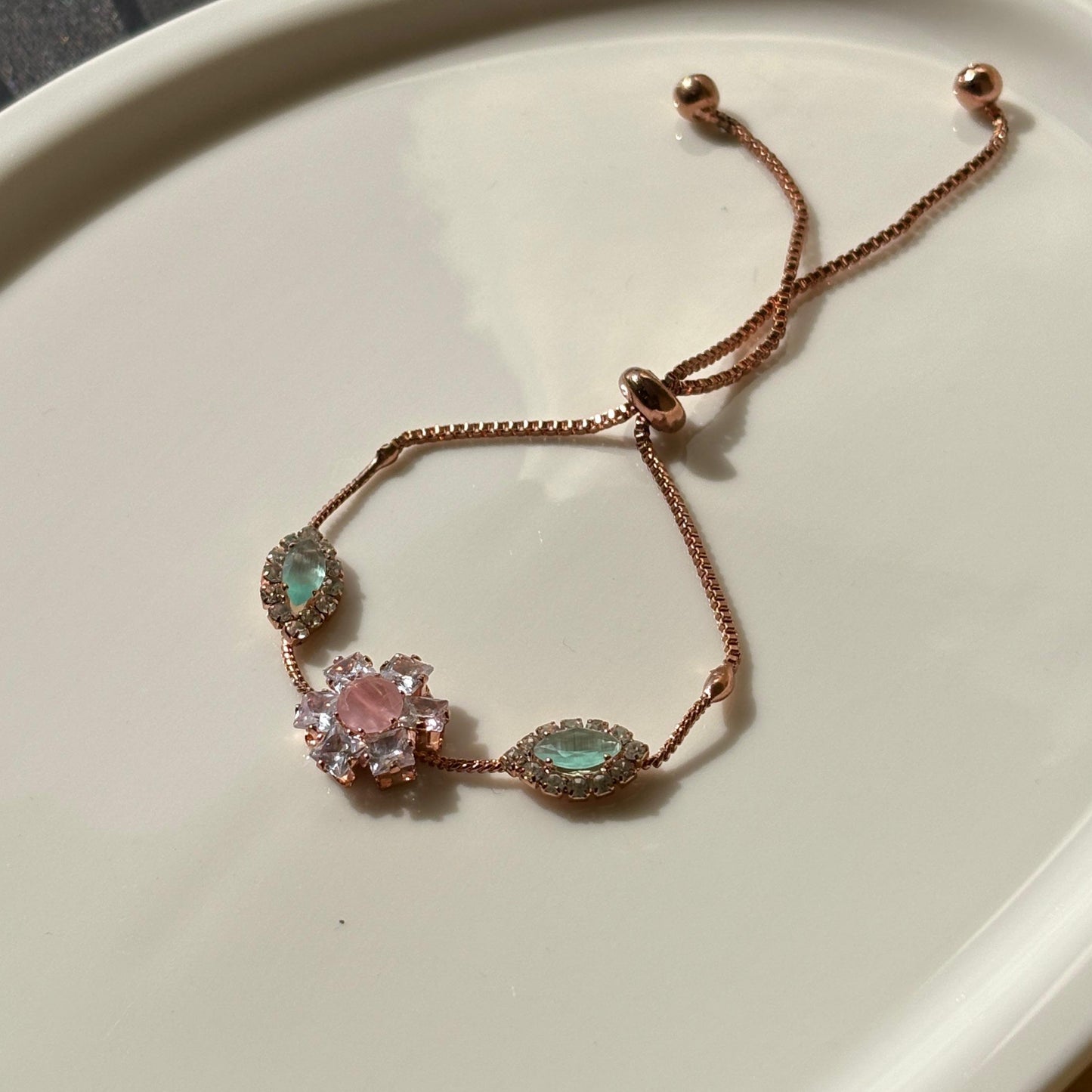 Elegant Alloy Bracelet
